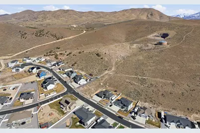 2313 E Patriot Dr, Eagle Mountain, UT 84005 - Photo 69