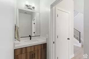 2313 E Patriot Dr, Eagle Mountain, UT 84005 - Photo 33