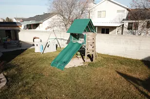 3341 S Mindy Cir W, West Valley, UT 84120 - Photo 21