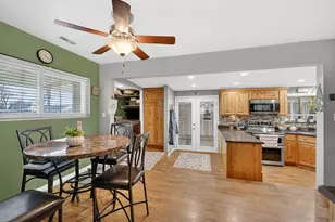 5345 S Alpine Dr, Murray, UT 84107 - Photo 15