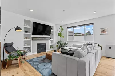 4892 S Snarr Haven Ct W, Taylorsville, UT 84129 - Photo 3