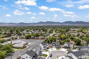 4892 S Snarr Haven Ct W, Taylorsville, UT 84129 - Photo 31