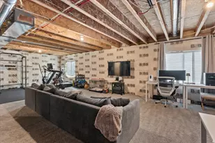 4892 S Snarr Haven Ct W, Taylorsville, UT 84129 - Photo 25