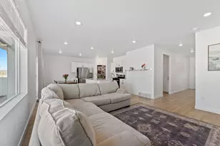 811 N 3620 W, Lehi, UT 84048 - Photo 5