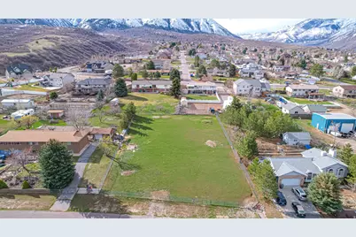 650 E Bridger Ln, Elk Ridge, UT 84651 - Photo 19