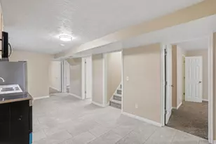 3675 W Toulouse S, West Valley, UT 84120 - Photo 29