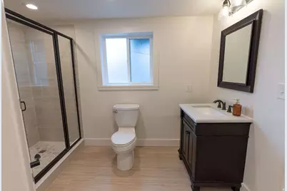 732 Sheringham Ct, Farmington, UT 84025 - Photo 47