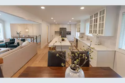 732 Sheringham Ct, Farmington, UT 84025 - Photo 17