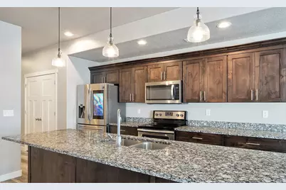 3224 N 3325 W #213, Plain City, UT 84404 - Photo 5