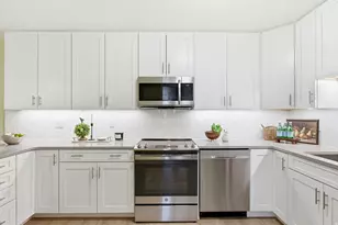 939 S Donner Way, Salt Lake City, UT 84108 - Photo 13