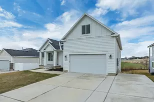 373 E Snowy Egret Dr, Salem, UT 84653 - Photo 25