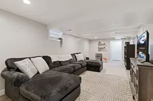 339 W 4675 S, Washington Terrace, UT 84405 - Photo 21