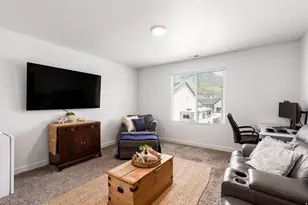 1219 S Raintree Ln W, Santaquin, UT 84655 - Photo 21