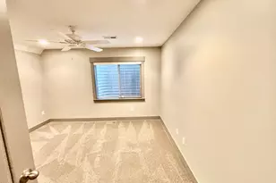 3042 W Chalk Creek Way, South Jordan, UT 84095 - Photo 27