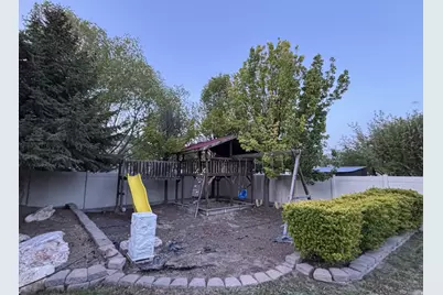 3042 W Chalk Creek Way, South Jordan, UT 84095 - Photo 33