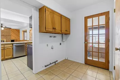 155 S 200 W, Gunnison, UT 84634 - Photo 15