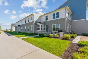 10499 S Liv Way, South Jordan, UT 84009 - Photo 3