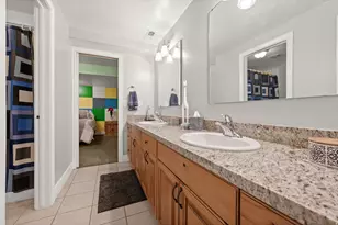 9987 S Tee Shot Circle, South Jordan, UT 84009 - Photo 35