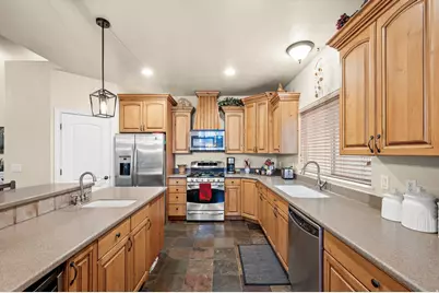 9987 S Tee Shot Cir, South Jordan, UT 84009 - Photo 13