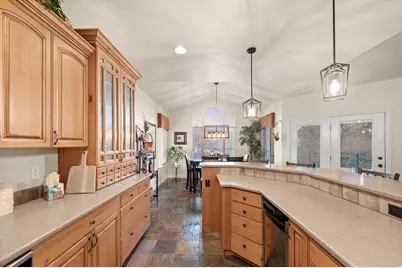 9987 S Tee Shot Cir, South Jordan, UT 84009 - Photo 15