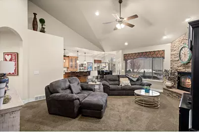 9987 S Tee Shot Cir, South Jordan, UT 84009 - Photo 7