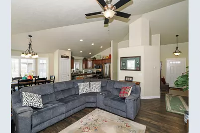 3844 W Tamarisk Ct, South Jordan, UT 84009 - Photo 13