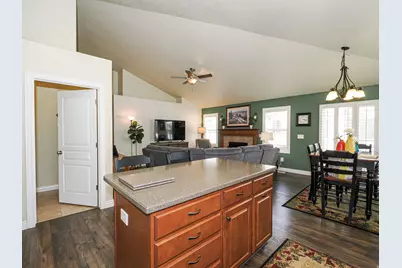 3844 W Tamarisk Ct, South Jordan, UT 84009 - Photo 17