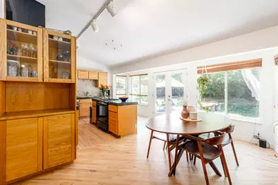 7717 S 3500 E, Cottonwood Heights, UT 84121 - Photo 9