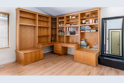 7717 S 3500 E, Cottonwood Heights, UT 84121 - Photo 15