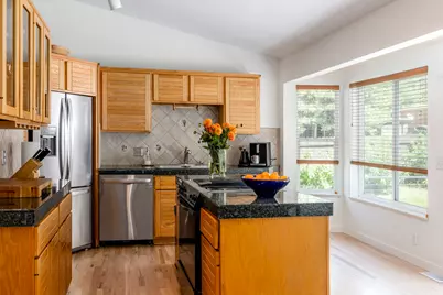 7717 S 3500 E, Cottonwood Heights, UT 84121 - Photo 11