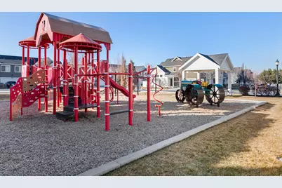 397 E Tractor Dr, Midvale, UT 84047 - Photo 25