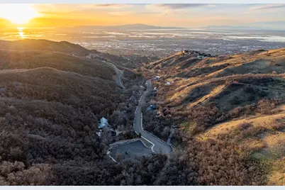 993 E Canyon Creek S, Bountiful, UT 84010 - Photo 57