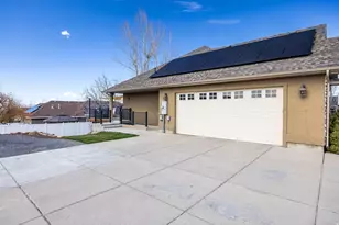 599 S 330 W, Providence, UT 84332 - Photo 11