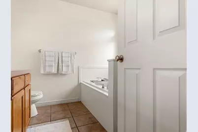 1032 N 780 W, Clinton, UT 84015 - Photo 11