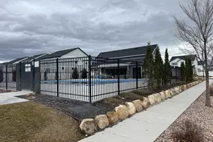 5277 N Everygreen Way, Eagle Mountain, UT 84005 - Photo 33