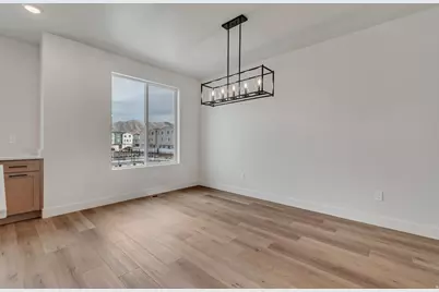 5277 N Everygreen Way #208, Eagle Mountain, UT 84005 - Photo 9