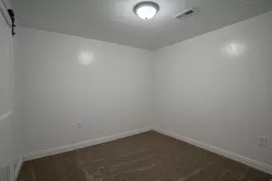 513 N 400 E, Bountiful, UT 84010 - Photo 19