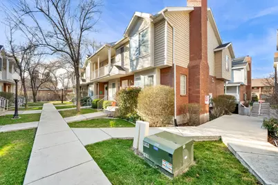 241 W 2230 N #16, Provo, UT 84604 - Photo 3