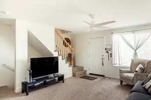 288 S 500 E, Clearfield, UT 84015 - Photo 5