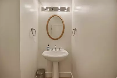 1458 E Kristianna Cir, Salt Lake City, UT 84103 - Photo 29