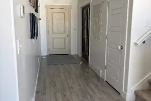 4771 N Mount Nebo Dr, Eagle Mountain, UT 84005 - Photo 9