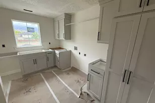1566 N 275 W, Orem, UT 84057 - Photo 13