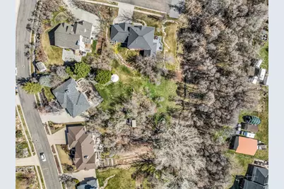 882 E Windsor Ln N, Kaysville, UT 84037 - Photo 51