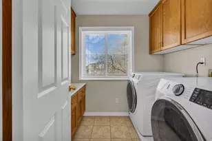 882 E Windsor Ln N, Kaysville, UT 84037 - Photo 27