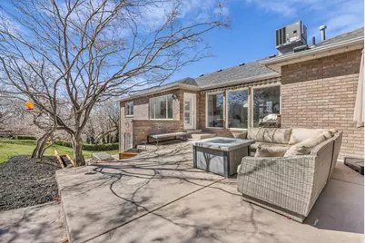 882 E Windsor Ln N, Kaysville, UT 84037 - Photo 39