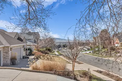 882 E Windsor Ln N, Kaysville, UT 84037 - Photo 49