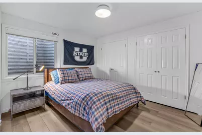 882 E Windsor Ln N, Kaysville, UT 84037 - Photo 37