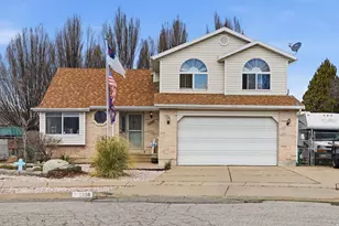 1308 S 150 E, Kaysville, UT 84037 - Photo 1