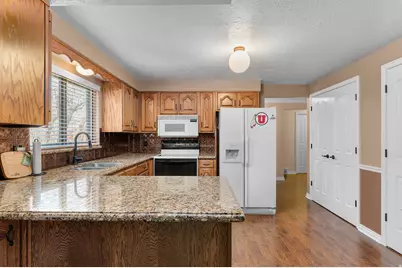 1954 N 2600 E, Layton, UT 84040 - Photo 13