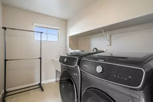 644 S Peachtree Ln E, Saratoga Springs, UT 84045 - Photo 19